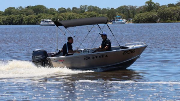 Quintrex 420 Busta + Yamaha F40hp 4-Stroke - Pack 2 for sale online prices image