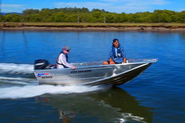 Quintrex F370 Outback Explorer  + Yamaha F25hp 4-Stroke - Pack 3 for sale online prices image