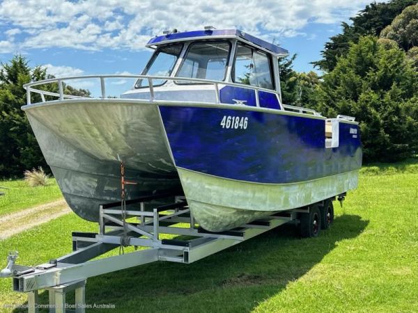 2024 Alumarine 8.0 Commercial Cat image