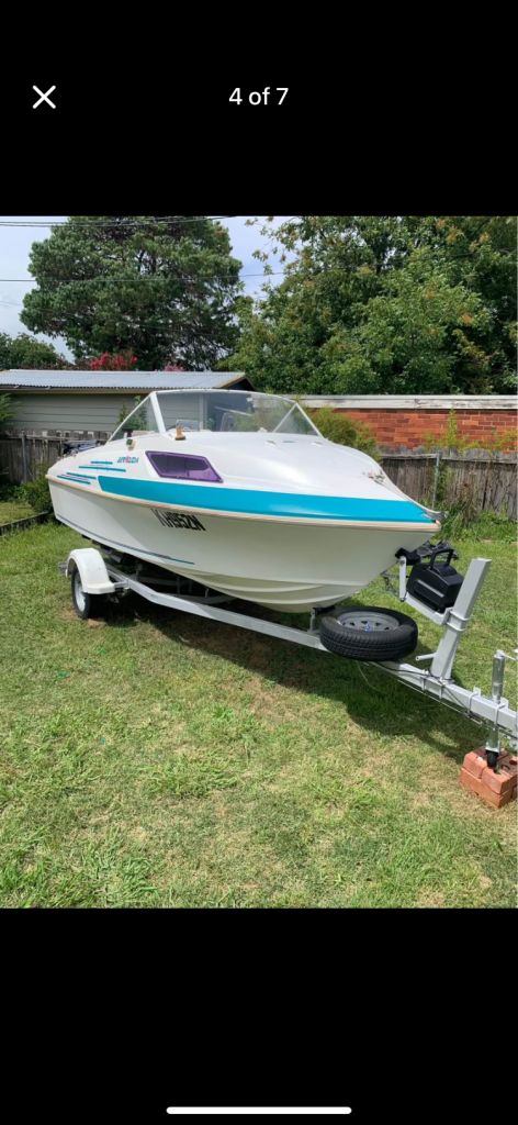 Image for 1994 Haines Signature Bermuda 530F Cuddy Cabin 1