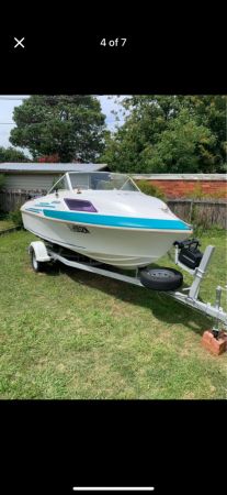 1994 Haines Signature Bermuda 530F Cuddy Cabin image