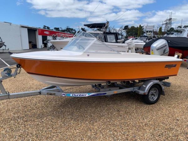 HAINES HUNTER V146 RUNABOUT image