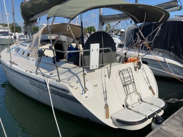 1990 Dehler 36 Cws image