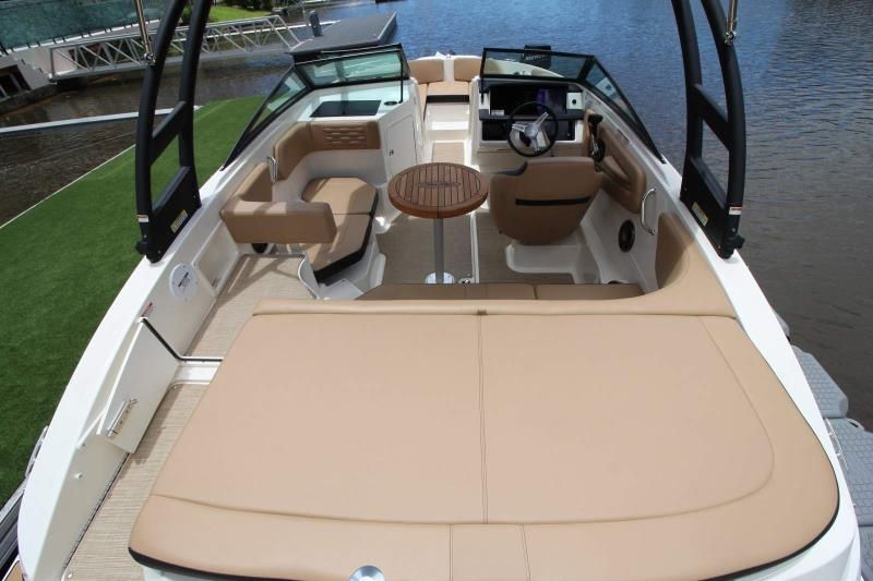 Image for 2023 Sea Ray 190 SPX OB 1