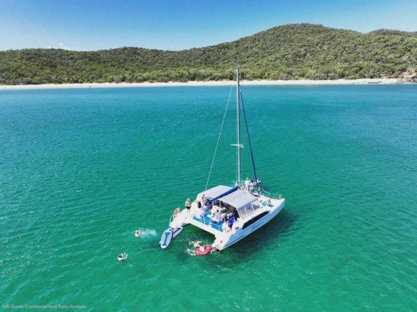 1998 Seawind 1050 Resort image