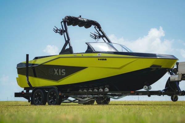 2025 Axis T220 Monohull image