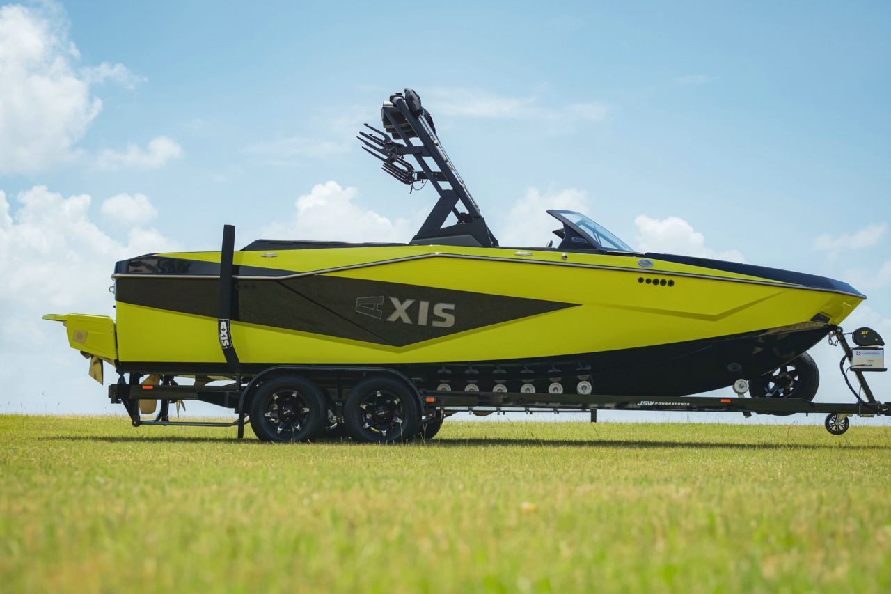 Image for 2025 Axis T220 Monohull 1