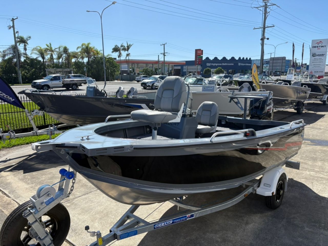 Image for 2025 Bluefin Wildcat Pro Boat 455 10