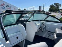 Image for 2024 Bluefin Bowrider Boat 580 3