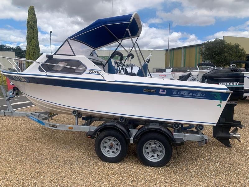 Image for STREAKER 502 FISHERMAN HALF CABIN 1