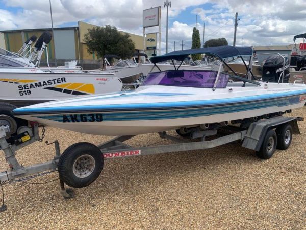 FLIGHTCRAFT 18XLT SKI BOAT image