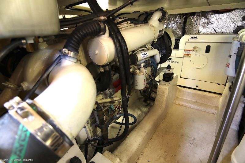 Image for 2000 Riviera 3850 Open Flybridge 31