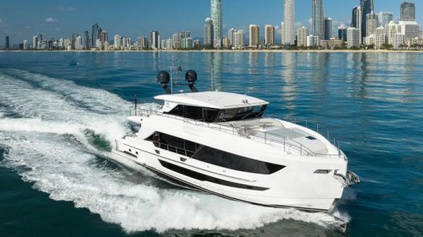 2023 HORIZON YACHTS Skylounge FD90 image