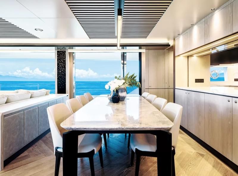 Image for 2023 HORIZON YACHTS Skylounge FD90 27