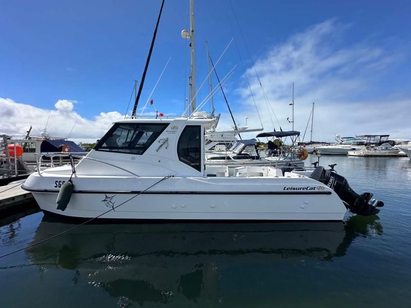 Image for 2015 Leisurecat 8000 Sportsfisher 0