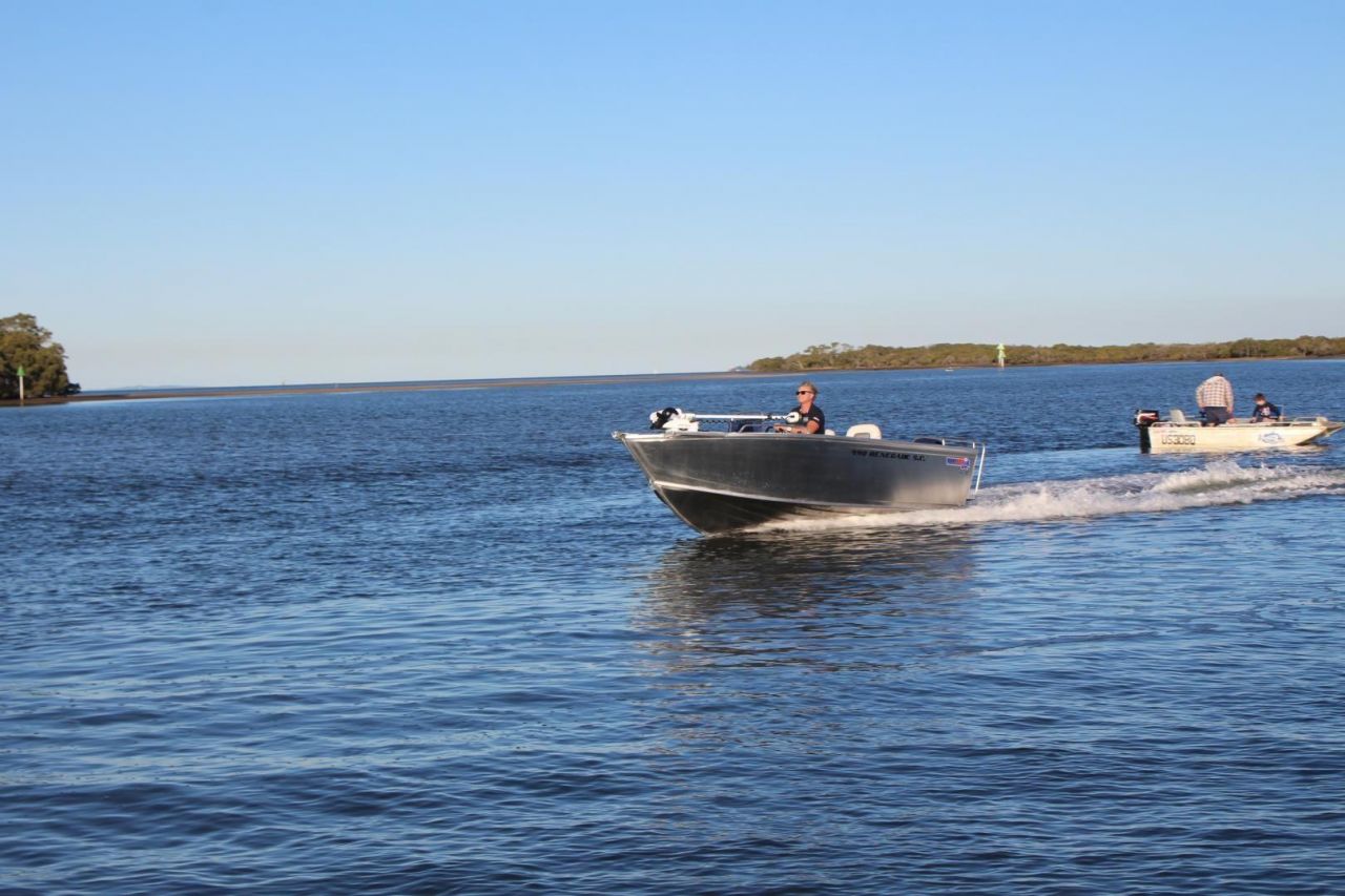 Image for Quintrex 490 Renegade SC(Side Console) + Yamaha F90hp 4-Stroke - Pack 3 for sale online prices 0