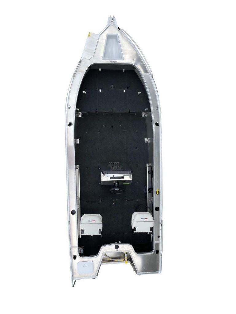 Image for Quintrex 570 Renegade CC(Centre Console) + Yamaha F115hp 4-Stroke - Pack 1 for sale online prices 1