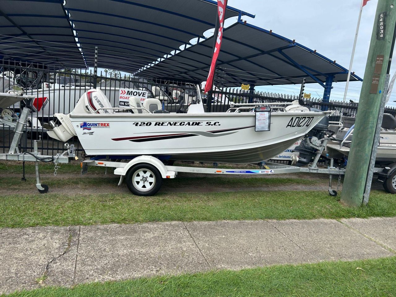 Image for USED 2017 QUINTREX 420 RENEGADE SIDE CONSOLE WITH 40HP EVINRUDE FOR SALE 0