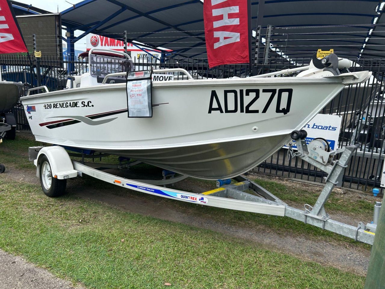 Image for USED 2017 QUINTREX 420 RENEGADE SIDE CONSOLE WITH 40HP EVINRUDE FOR SALE 1