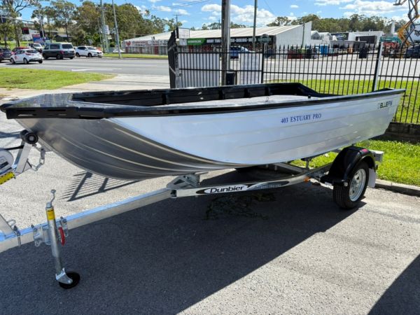 2025 Bluefin Estuary Pro Boat 396 image
