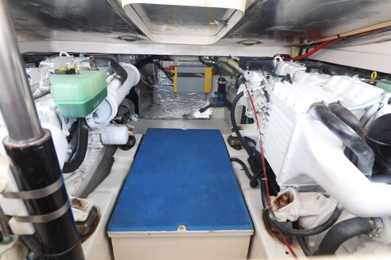 Image for Riviera 3000 Offshore Enclosed 15