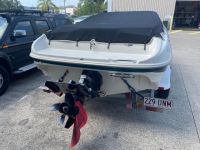 Image for 2000 Bayliner 1850 Capri Bowrider 2