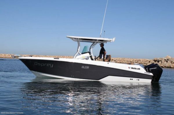 2020 Wellcraft 262 Centre Console image