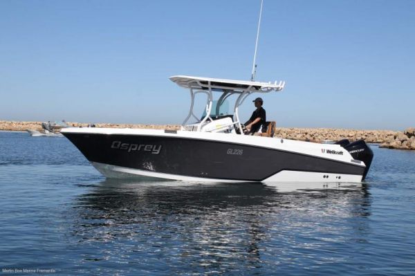 2020 Wellcraft 262 Centre Console image