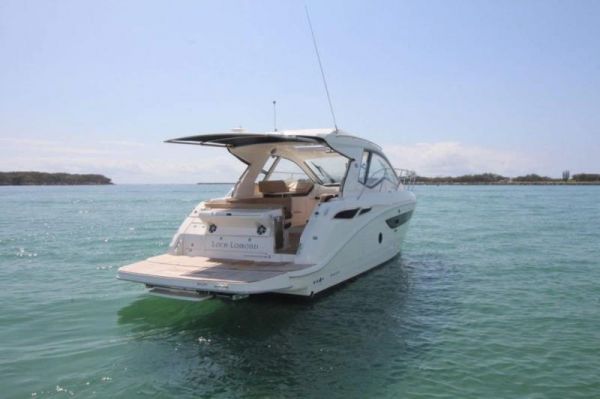 2020 Sea Ray 350 Sundancer Coupe image