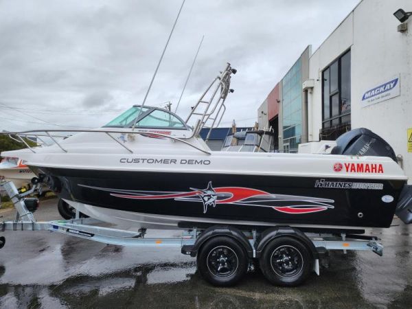 2025 HAINES HUNTER 595 Offshore image