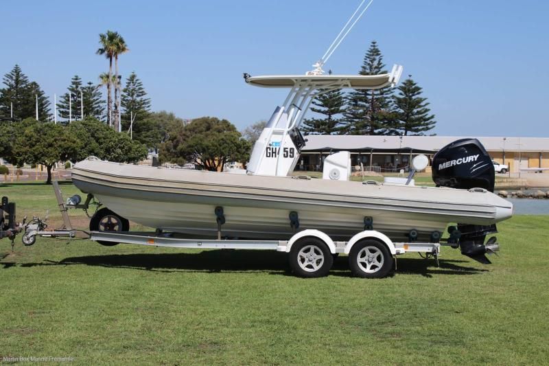 Image for 2017 Stingray Searaider 0