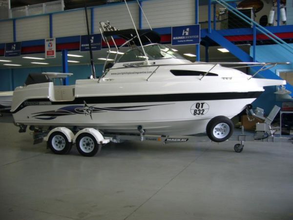 2025 HAINES HUNTER Offshore 625 OS image
