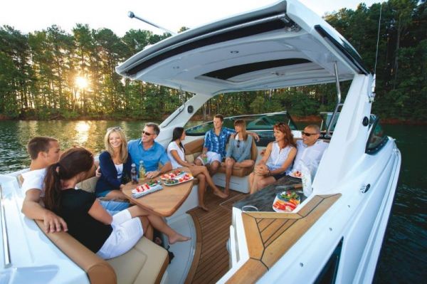 2026 Sea Ray 350 SLX image