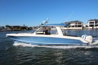 Image for 2019 Boston Whaler 350 Realm 1