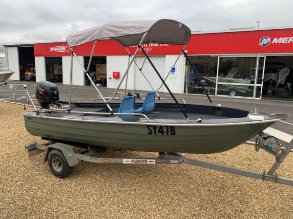 MERLIN SABRE OPEN FISHING BOAT image