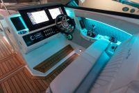 Image for 2023 Sea Ray 350 SLX OB 6