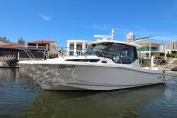 Image for 2021 Boston Whaler 325 Conquest 3