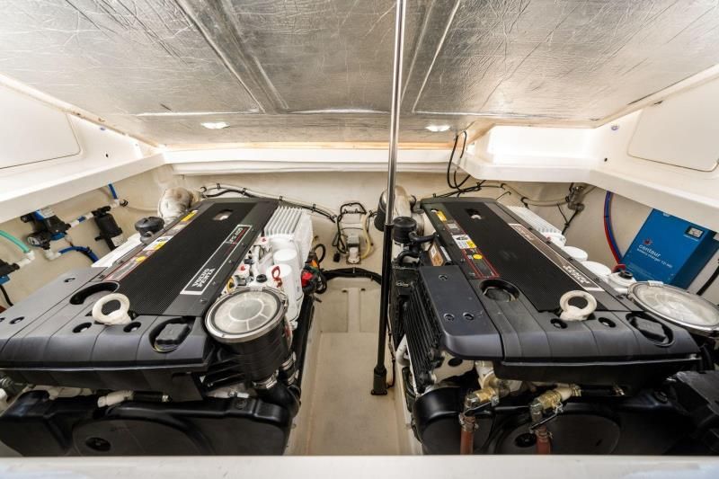 Image for Riviera 3600 Sport Yacht Series 2 22