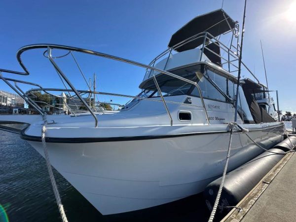 2004 Kevlacat 3400 Flybridge image
