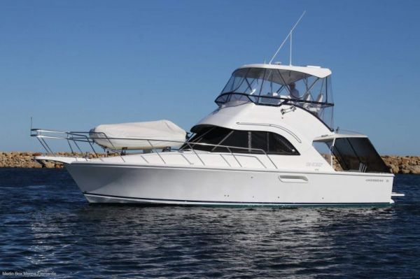 2012 Caribbean 35 Flybridge Cruiser image