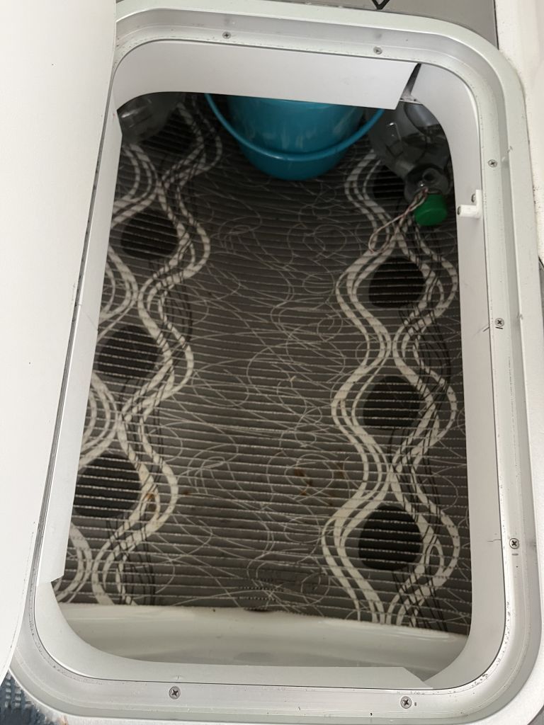 Image for 2020 Whittley SL 22 OB Hardtop 14