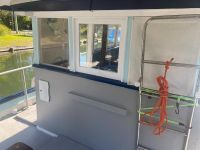 Image for 1965 Pilothouse Cruiser 5