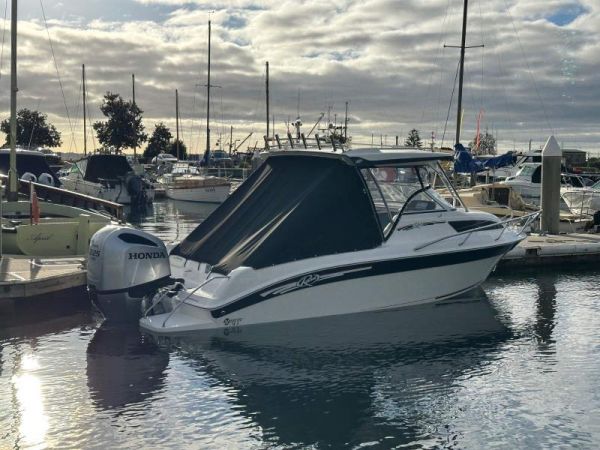 2021 Revival 640 Offshore Hard Top image