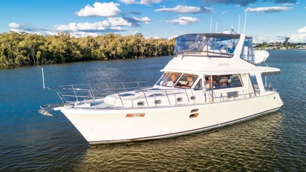2012 ALASKA Flybridge 46 image