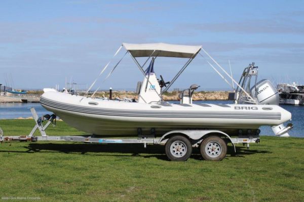 2016 Brig Navigator 610 image