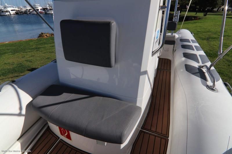 Image for 2016 Brig Navigator 610 19