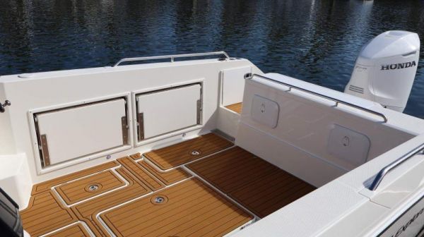 2024 Parker 920 Explorer Max image