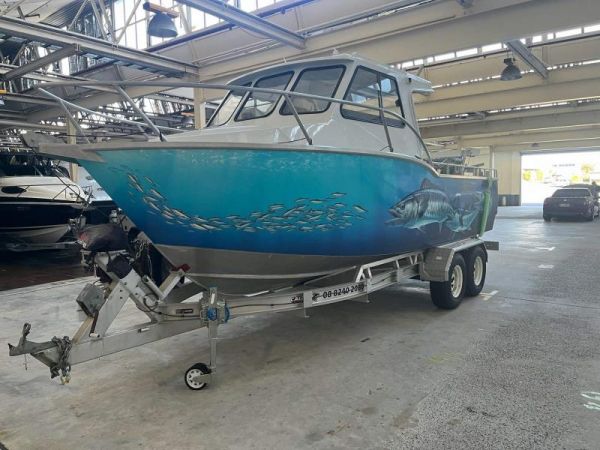 2007 Calibre 7m Custom Offshore Fisher image