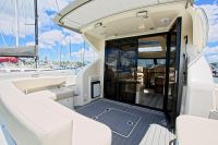 Image for 2017 Carver Yachts C37 14