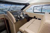 Image for 2017 Carver Yachts C37 16